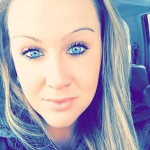 Meet your Posher, Katelyn